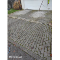 čištění betonové dlažby a plotu